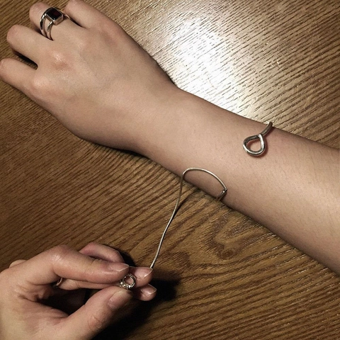 Pulsera De Cadena De Serpiente De Plata De Ley 925 Minimalista Estilo Francés Joyería De Mano Geométrica