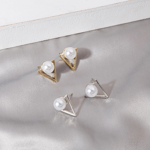 Triangle Artificial Pearl Stud Earrings Alloy Geometric Minimalist Elegant Korean Style Jewelry For Women Lightweight Luxury Accessary