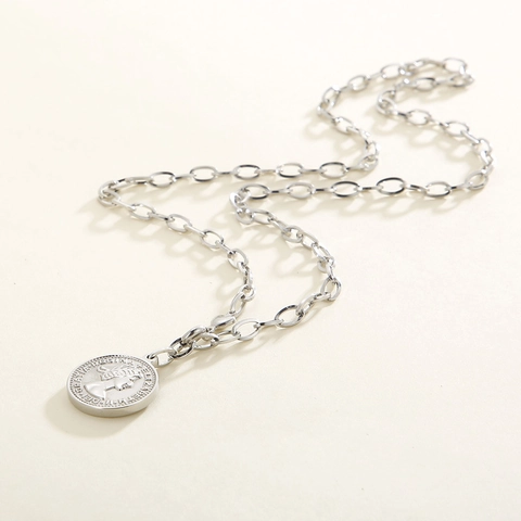 Collar Con Colgante De Moneda De Acero Inoxidable Vintage Retrato De La Reina Isabel II Cadena De Eslabones Con Dije De Corazón Para Mujer Joyería Retro