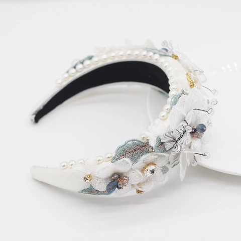 Baroque Wide Headband With 3D Lace Flowers Rhinestone Crystal And Faux Artificial Pearl Decorative Hair Accessories For Women
