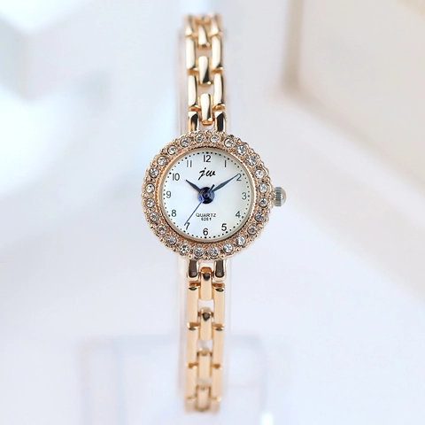 Montre à Quartz de Mode pour Femme Avec Lunette en Strass Bracelet en Acier Inoxydable Minimaliste Élégant Montre-Bracelet pour Femme Bijoux