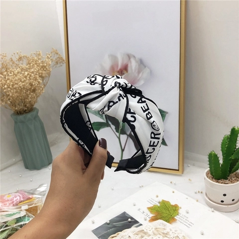 Modisches Breit Stoff Stirnband Mit Buchstaben Print Und Smiley Top Knot Twist Haarschmuck Für Damen