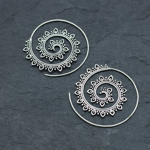 Bohemian Spiral Hoop Earrings Alloy Mandala Lotus Hollow Out Tribal Gypsy Ethnic Retro Jewelry Women