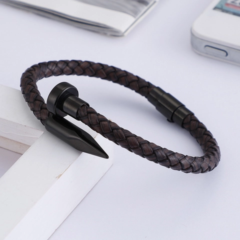 Pulsera De Cuero Trenzado Para Hombre Con Cierre De Clavo De Acero Inoxidable Joyería Punk Minimalista