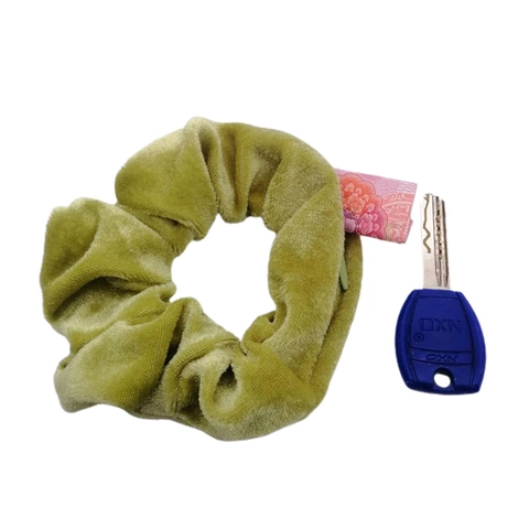 Large Velvet Hair Scrunchie Elastic Hidden Zipper Pocket Storage Travel Hair Tie Solid Color Fashion For Women