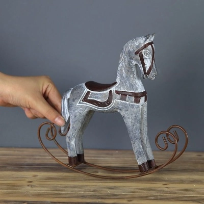 Rocking Horse Wooden Ornament Metal Base Vintage Distressed Nordic Animal Figurine Desktop Decor Home Office