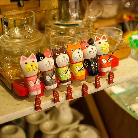 Ensemble d'Ornements Chat Pêcheur en Bois Style Zakka Japonais Figurine Décorative en Bois de Pin pour la Maison