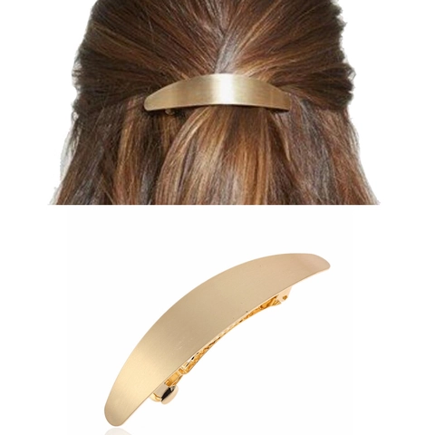 Elegante Haarklammer Aus Gebürstetem Metall Lange Ovale Gebogene Seitenbarrette Minimalistisches Design Matte Legierung