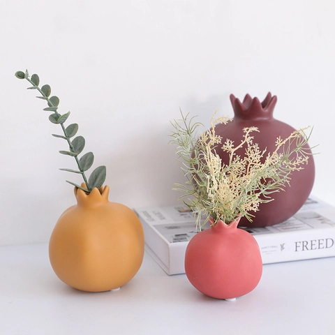 Pomegranate Shape Ceramic Vase Desktop Ornament Modern Nordic Style Matte Glaze Bionic Fruit Decorative Sculpture
