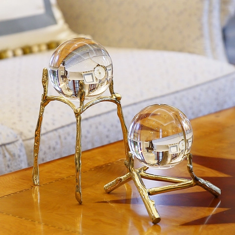 Ornement De Boule De Cristal Avec Support En Métal Pour Décoration De Bureau Maison Style Luxe Moderne