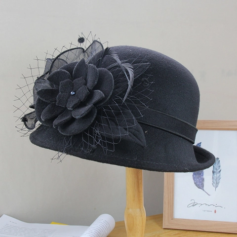 Elegant Women Wool Felt Fedora Hat Mesh Veil Flower Feather Winter Warm Cloche Hat Rolled Edge Banquet Party Basin Hat