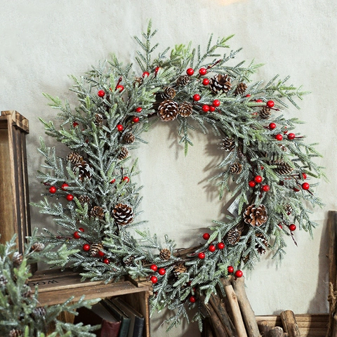 Weihnachts Kranz Künstliche Kiefernadeln Kiefernzapfen Rote Beeren Schnee Frost Haustür Wandbehang Nordische Festliche Deko