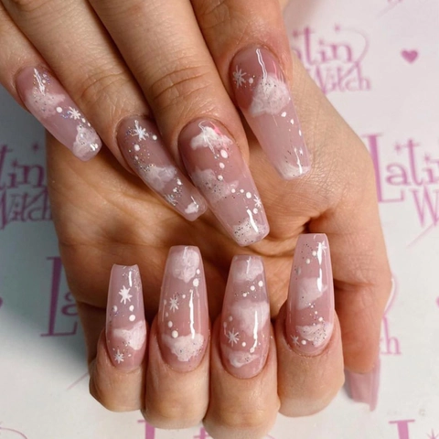 Unghie Finte Lunghe Coffin Rosa Nude Traslucido Lucido Design Nuvola Bianca Stella Glitter Per Donne