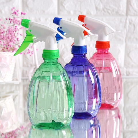 Flacone Spray a Pressione Manuale in Plastica Color Caramella Per Pulizia Giardinaggio Domestico Annaffiatoio Multiuso Con Ugello Regolabile