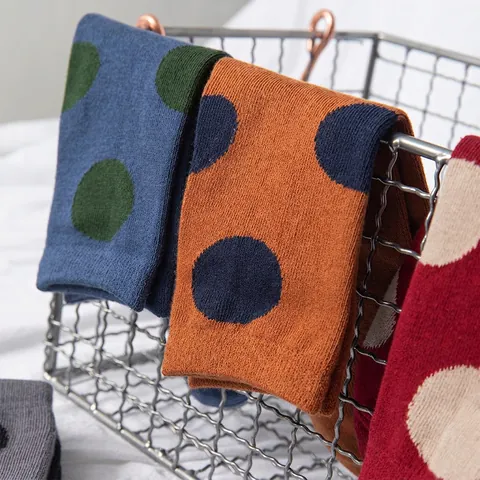 Chaussettes Mi-mollet Rétro Style Japonais pour Femmes avec Grands Pois Respirantes en Mélange de Coton Tricoté