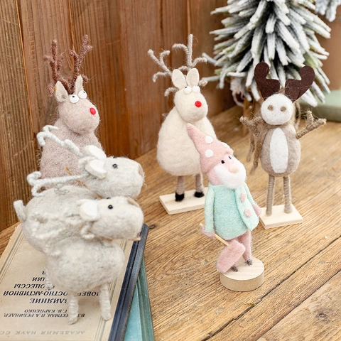 Décorations De Noël En Feutre De Laine Fait Main Figurine Renne Gnome Avec Base En Bois Style Forêt Nordique Décor Bureau