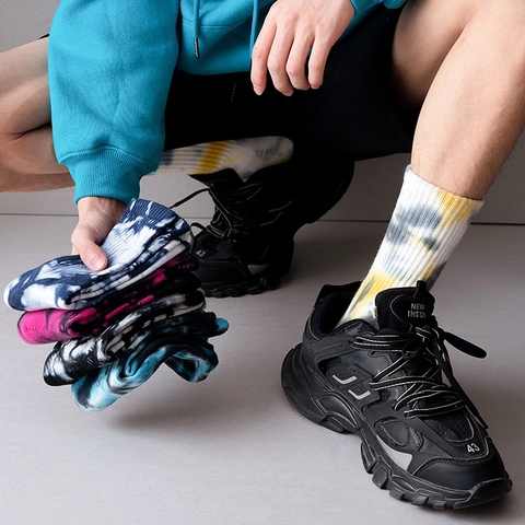 Tie Dye Crew Socken Baumwollmischung Atmungsaktiv Sportlich Streetwear Hip Hop Lässig Unisex Gerippte Bündchen