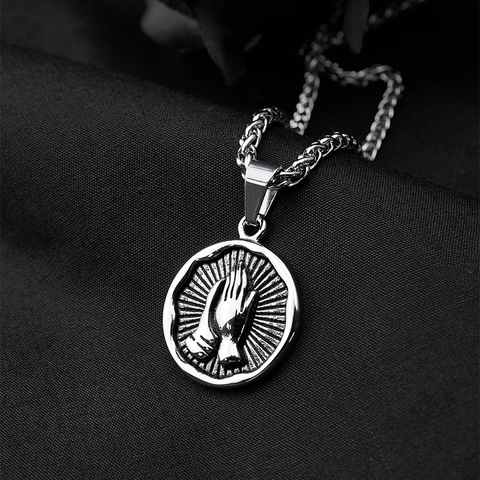 Collar Con Colgante De Manos En Oración Oración De La Serenidad Acero Inoxidable Medalla Redonda Joyería Hip Hop Religiosa Para Hombre Mujer