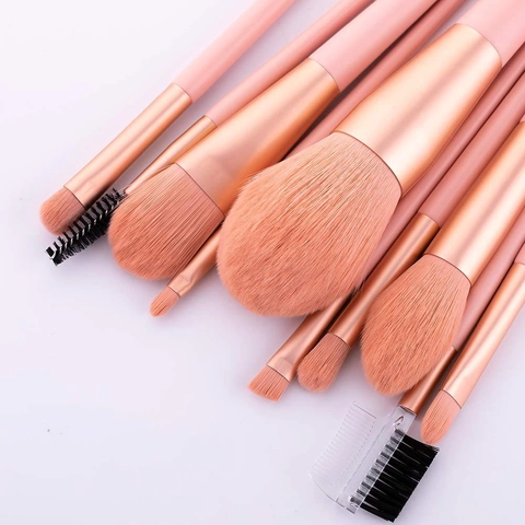 Pink Makeup Brush Set Soft Nylon Bristles Wooden Handle Rose Gold Portable Cosmetic Tools For Foundation Eyeshadow