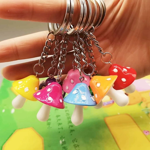 Mini Portachiavi Fungo Resina Colorato A Pois Cartone Animato Ciondolo Per Borsa Auto Portachiavi Carino Novità