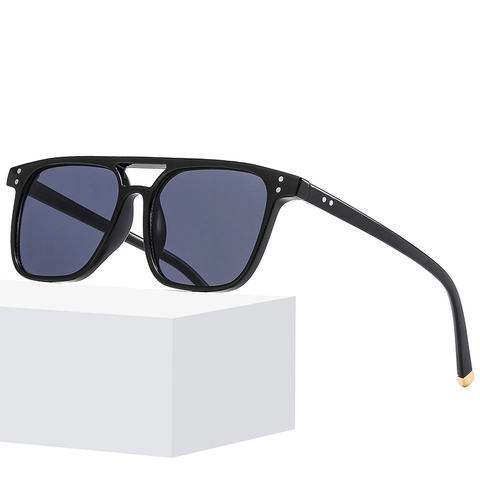 Occhiali Da Sole Quadrati Doppio Ponte Protezione UV400 Montatura In PC Lenti AC Borchie Retrò Per Donna Uomo