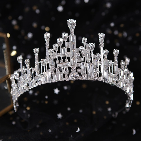 Tiara Da Sposa Di Lusso Corona Strass Cristallo Lega Fatto A Mano Copricapo Da Matrimonio Per Donne Retro Accessori Per Capelli