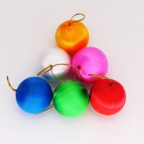 Palline Di Natale In Plastica Schiuma Avvolte Con Filo Di Raso Decorazioni Appese Colorate Arredamento Festa