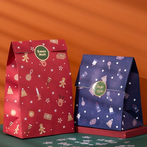 Christmas Gift Bags Kraft Paper Holiday Packaging Bags With Stickers For Candy Apple Cookie Treat Santa Gingerbread
