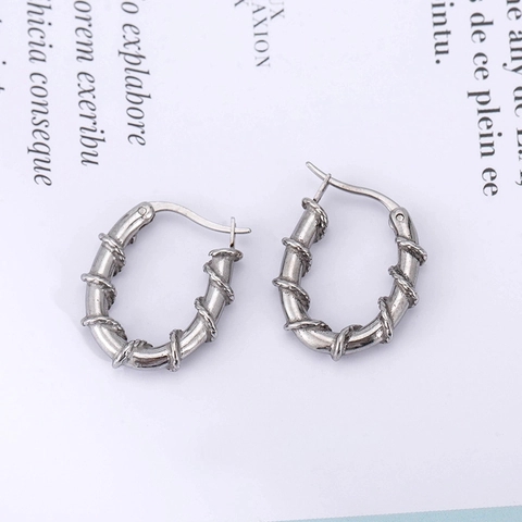 Retro Twisted Rope Hoop Earrings 316 Stainless Steel Vine Texture Polished Industrial Punk Style Jewelry Silver Color