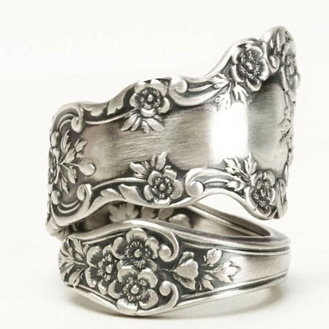 Vintage Spoon Ring Alloy Floral Engraved Rose Pattern Wide Band Spiral Design Jewelry For Women