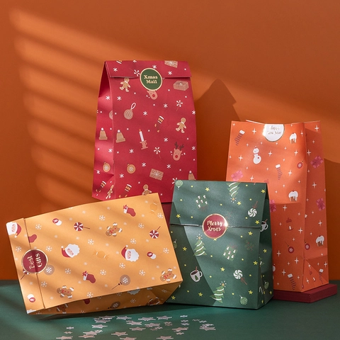 Christmas Gift Bags Kraft Paper Holiday Packaging Bags With Stickers For Candy Apple Cookie Treat Santa Gingerbread