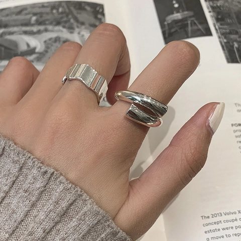 Vintage Irregular Geometric Open Rings For Women Antique Silver Plated Copper Line Wide Band Finger Rings Fashion Hip Hop Jewelry