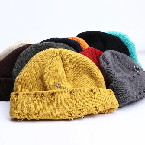 Bonnet Beanie Déchiré Avec Anneaux Métalliques Et Épingle À Nourrice Acrylique Tricoté Punk Hip Hop Pour Hommes Femmes