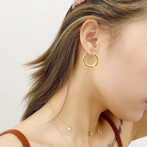 Pendientes De Aro Gruesos Para Mujer Acero Inoxidable Chapado En Oro De 18K Tubo Redondo Grueso Minimalista Pulido Espejo Estilo Ins