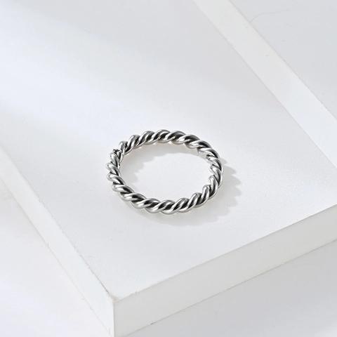 Anillo De Cuerda Trenzada Titanio Acero Inoxidable Moebius Minimalista Unisex Parejas Joyería