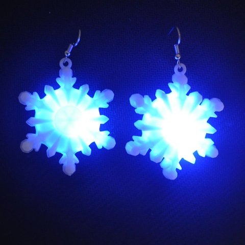 LED Leuchtende Weihnachts Ohrringe Kunststoff Acryl Mit Edelstahl Ohrstecker Schneemann Weihnachtsmann Party Neuheit