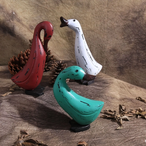 Vintage Wood Duck Figurines Hand Painted Rural Distressed Desktop Ornaments For Home Wedding Housewarming Gift Decor