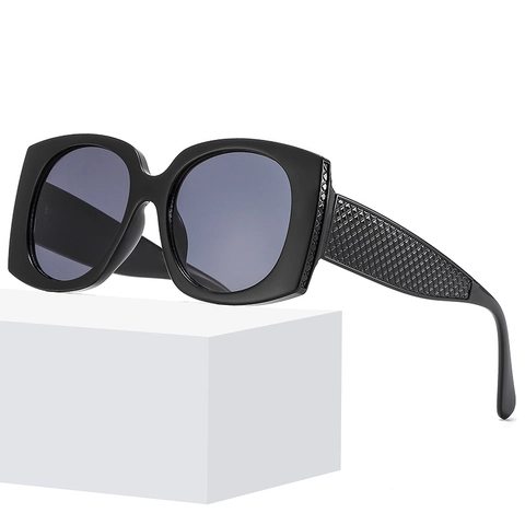 Large Square Frame Sunglasses UV400 Protection PC AC Retro Fashion Quilted Pattern Temples Eyewear For Men Women