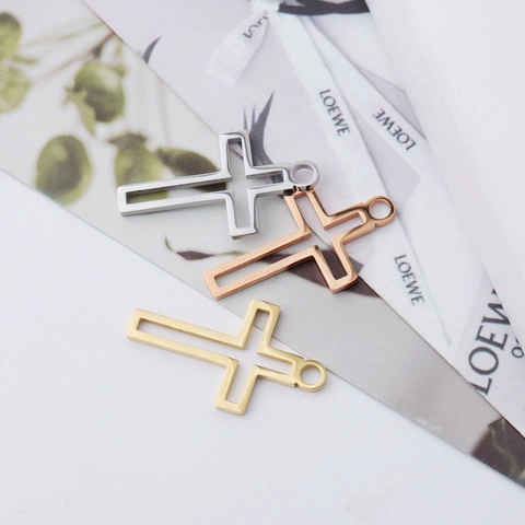 Colgantes De Cruz Hueca Acero Inoxidable 304 Pulido Espejo Pequeños Dijes Para Hacer Joyas DIY Collares Pulseras