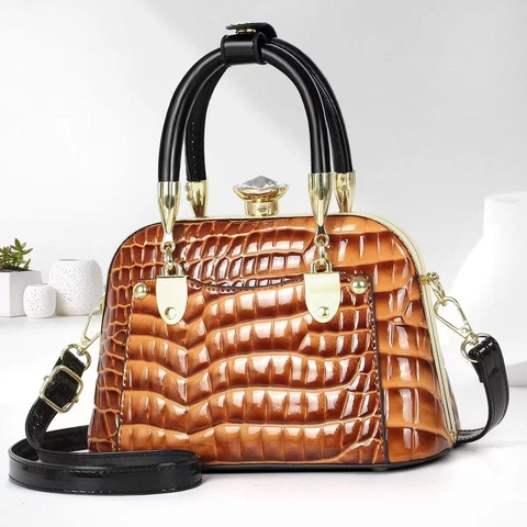 Sac À Main En Cuir PU Gaufré Crocodile Élégant Sac Bandoulière Avec Fermoir En Cristal Sac Docteur Rétro Femme