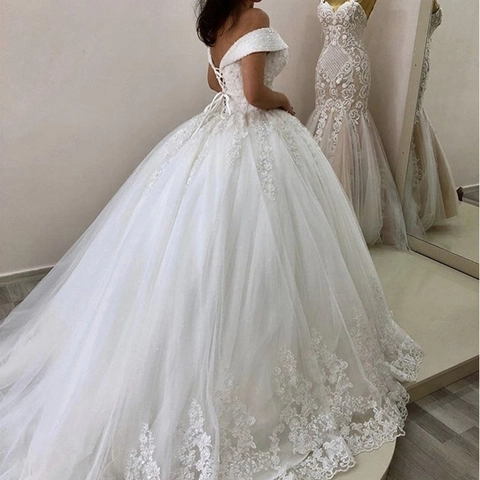 White Off-Shoulder V-Neck Wedding Dress Lace Appliques Sequins Ball Gown Elegant Bridal Gown For Women Formal Ceremony