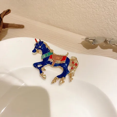 Broche Cheval En Émail Mignonne Alliage Cuivre Animal Licorne Épingle Pour Femmes Décoration Revers Style Coréen