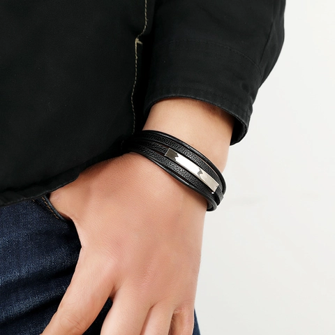 Pulsera De Cuero Multicapa Para Hombre Con Cierre Magnético De Acero Inoxidable Joyería Punk De Moda