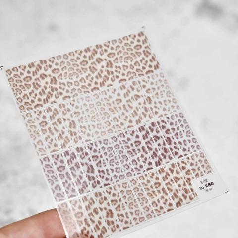 Luipaardprint Nagelstickers 5D Ultradun Zelfklevend Japanse Stijl Professionele Manicure Decoratie Voor Dames