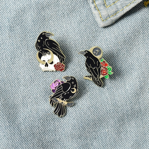 Gothic Crow Raven Skull Rose Enamel Brooch Pin Alloy Dark Aesthetic Halloween Animal Badge Jewelry Gift For Clothes Bags Backpacks