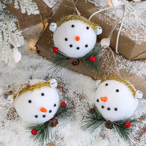 Ornamenti Sospesi Testa Di Pupazzo Di Neve Di Natale Schiuma Peluche Con Pigne Bacche Campanelli Per Albero