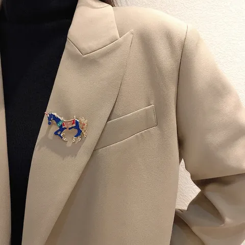 Broche Cheval En Émail Mignonne Alliage Cuivre Animal Licorne Épingle Pour Femmes Décoration Revers Style Coréen