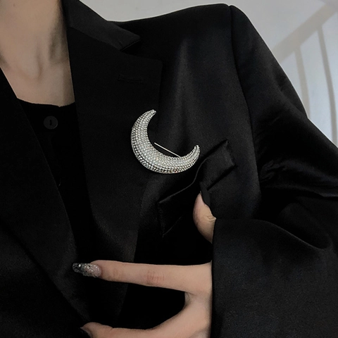 Broche de Media Luna con Diamantes de Imitación Brillantes para Mujer Aleación Incrustada Color Plata Pin Antideslumbrante Accesorios de Traje