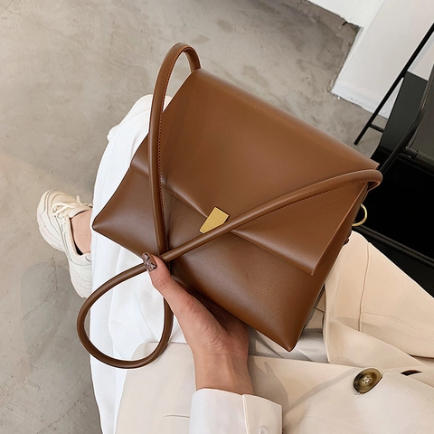 Women PU Leather Crossbody Bag French Vintage Small Square Shoulder Purse Minimalist Flap Buckle Commute Elegant