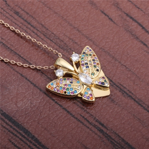 Vlinder Hanger Ketting Koper Kleurrijke Zirkoon Ingelegd Elegante Nieuwigheid Sieraden Voor Vrouwen Meisjes Cadeau